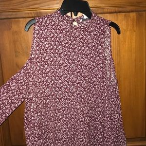 American Eagle Floral Top